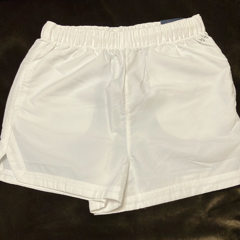 NWT DSG Women's High rise woven White Shorts w pockets, drawstring waist XS